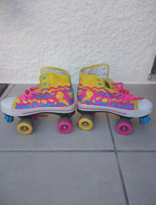 Patins 4 rodas Roces