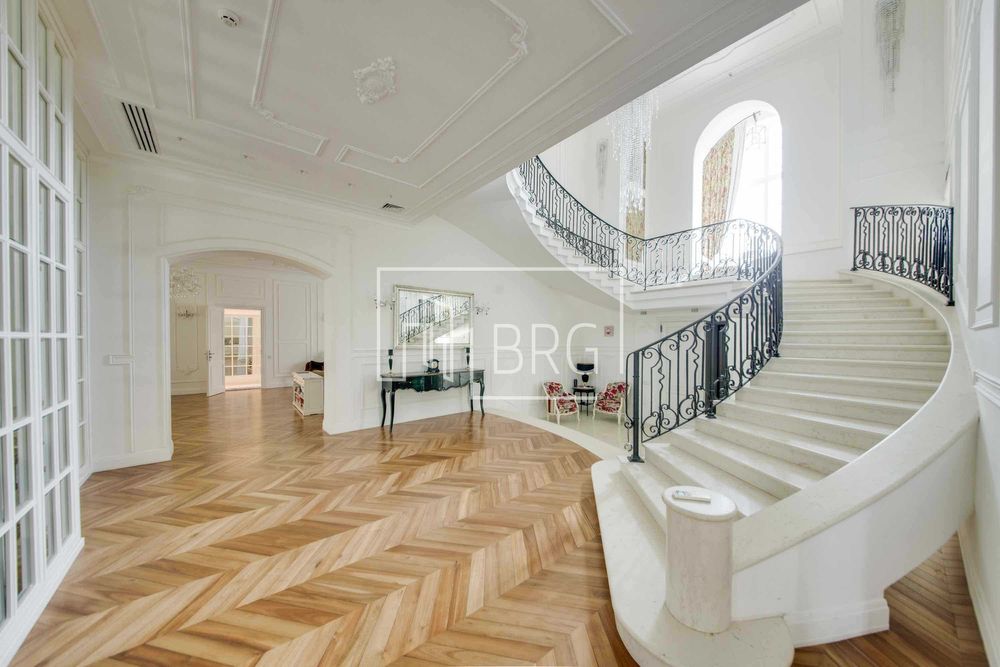 Продажа дома с выходом на Днепр Дамба Конча-Заспа Козин без комиссии