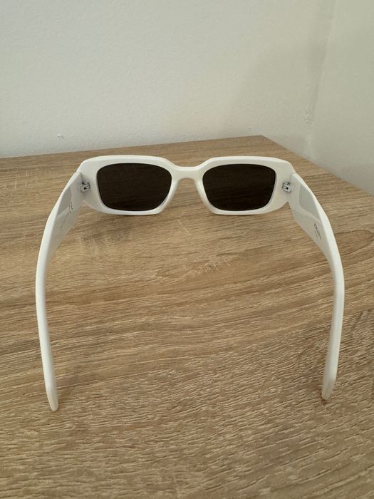 Okulary Prada przeciwsłoneczne