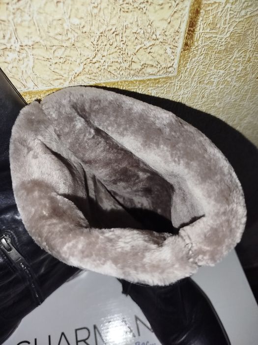 Зимние кожаные сапоги 37 размер