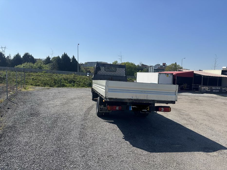 Nissan cabstar 3.0 turbo caixa aberta