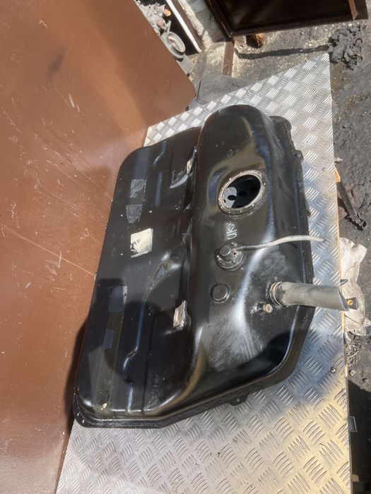 Бак бензобак хюндай хг hyundai xg