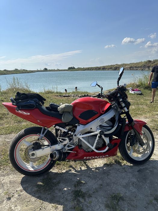 Honda cbr 600 f4