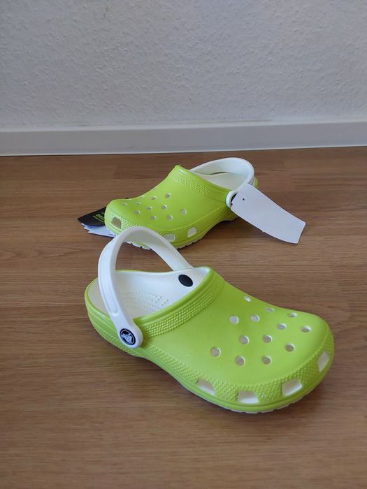 Нові Crocs. Оригінал. Розмір 4-6. Устілка  21,5см