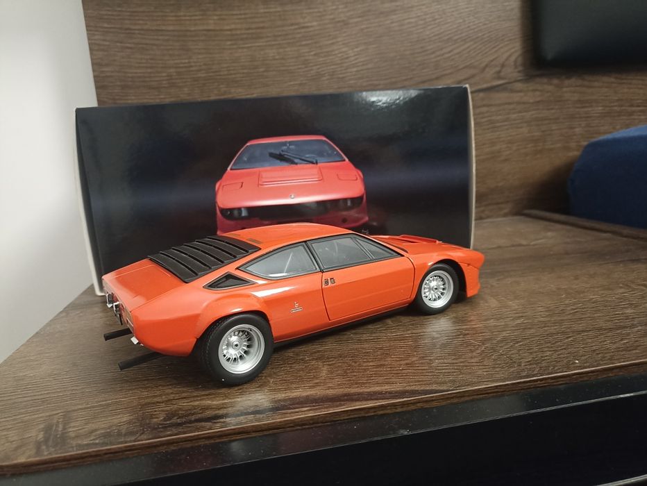 Lamborghini urraco rally - kyosho 1/18