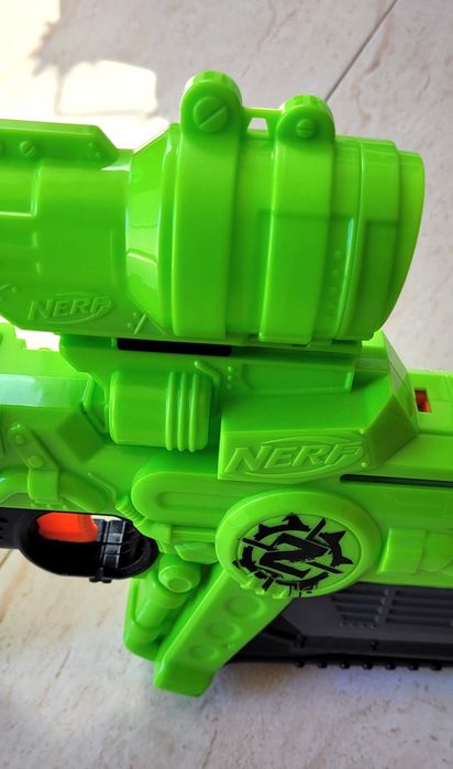 NERF Zombie Strike Dreadbolt Crossbow
