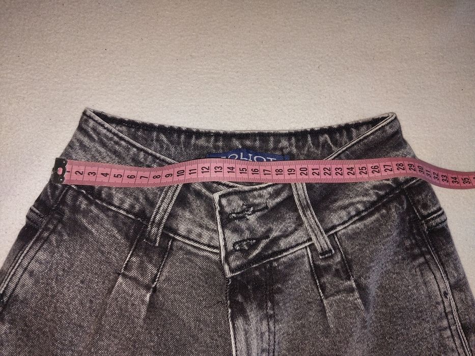 Продам джинсы жіночі