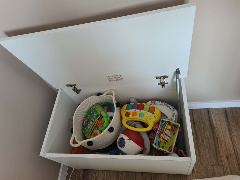 Skrzynia na zabawki Daria - 73x42x42 cm