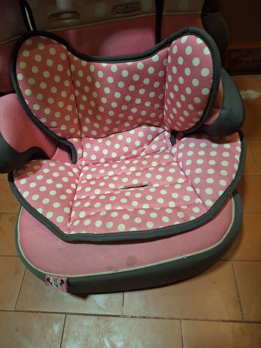 Duas cadeiras de carro