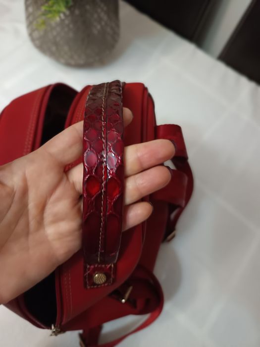 Vendo mochila da marca Cavalinho.