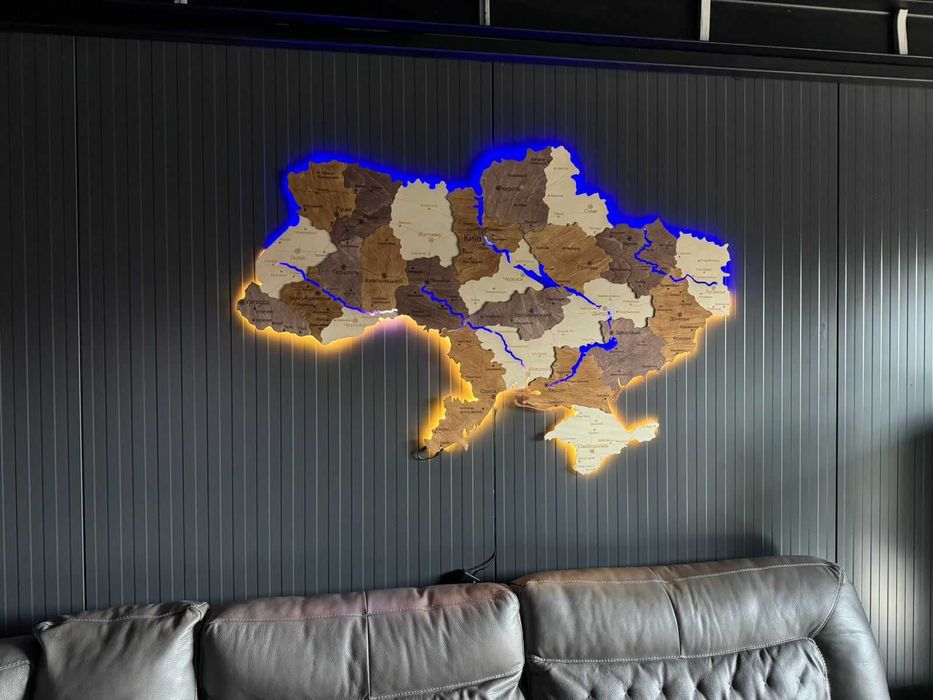 Мапа України з дерева з підсвіткою річок карта Украины с подсветкой