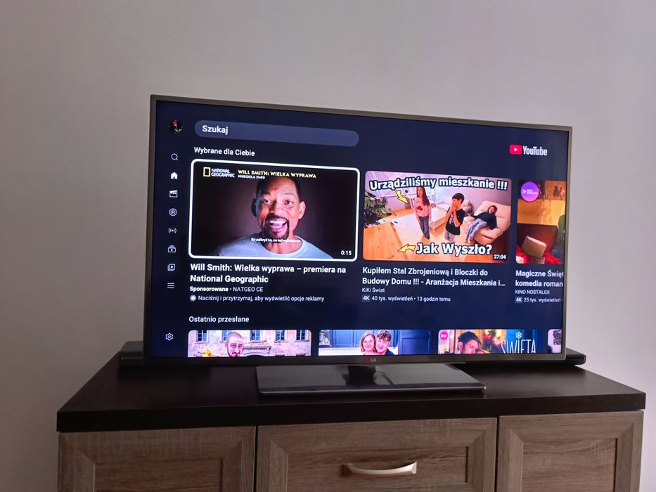 Telewizor Smart TV Netflix, YouTube,Prime Video LG 42LB650V 42' BDB!!!