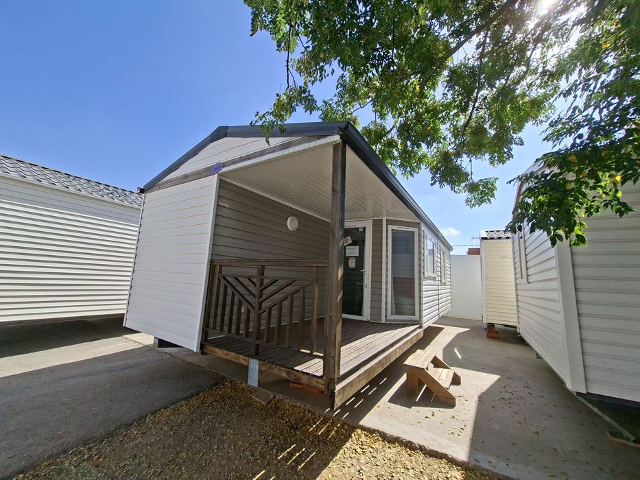 * MOBILE HOME TRIGANO COM TERRAÇO DE 9X4 METROS EM BEJA.