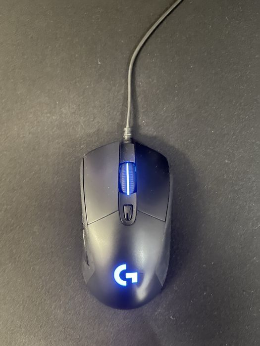 Мишка Logitech g403