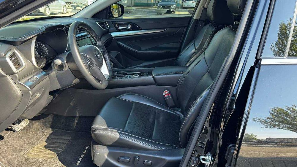 Nissan Maxima 2019