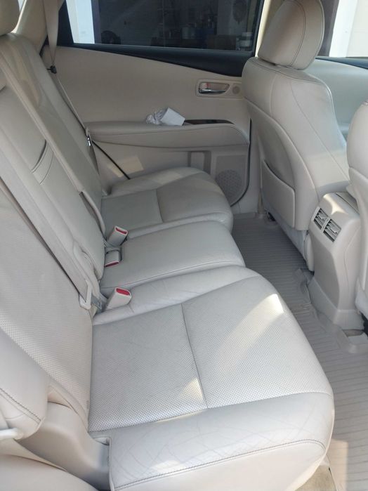 Lexus RX350 AWD в рідній фарбі