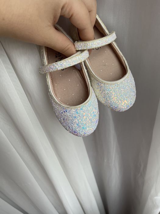 Туфельки для девочки