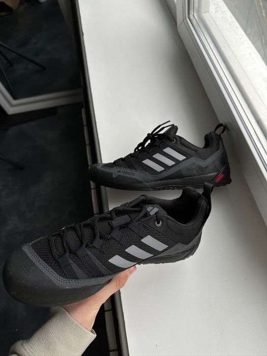Оригинал! Кросівки adidas Traxion. Нові!Розмір 41 (26 см)