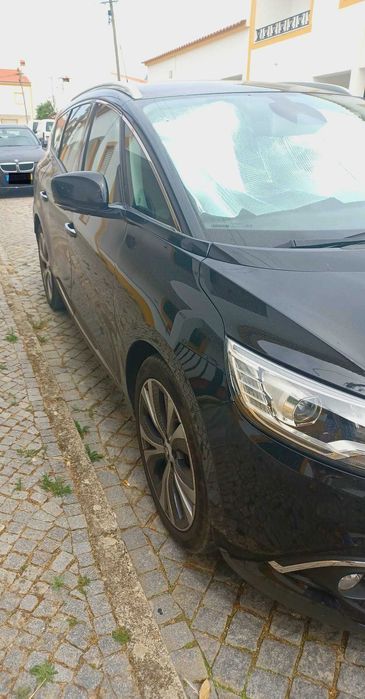 Renault Grand Senic 1.6 com 130 cv.