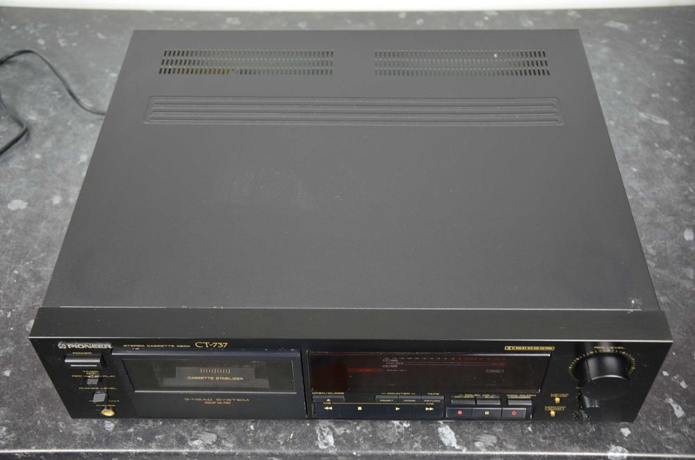 Magnetofon kasetowy Pioneer CT-737 czarny