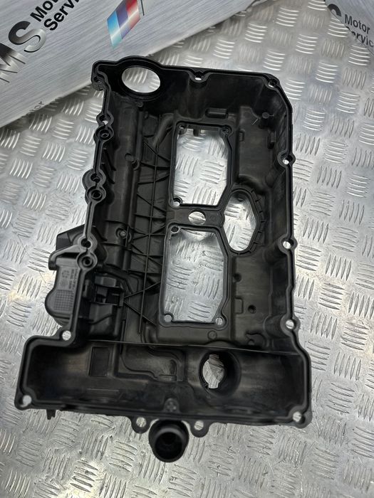 Клапанная крышка BMW N20B20, N26B20 X1,X3, 3, 5, БМВ Н20, Н26