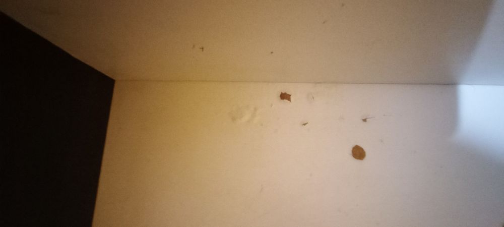 Secretária e cadeira