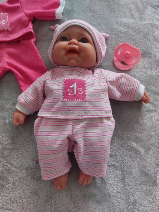 Boneca com acessórios