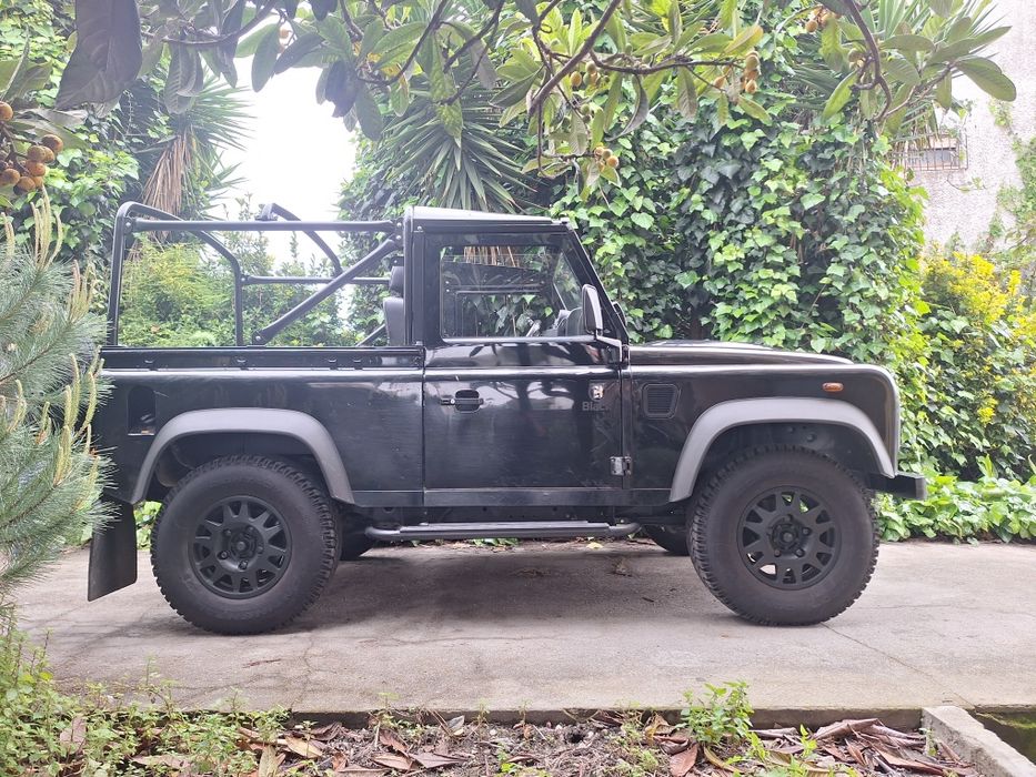 Land Rover Defender 90 Roll Cage Soft Top