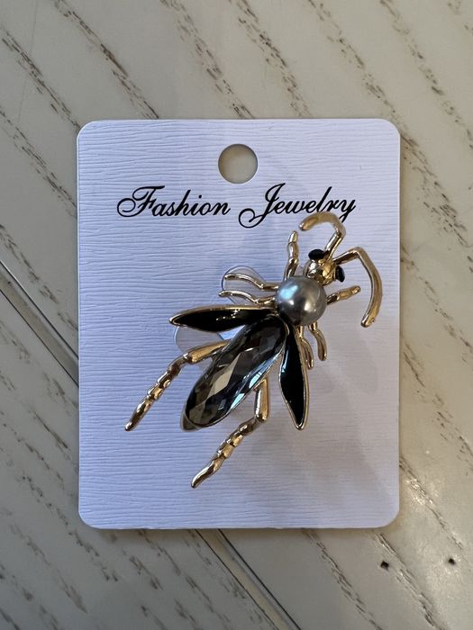 Брошки Броши (емаль)