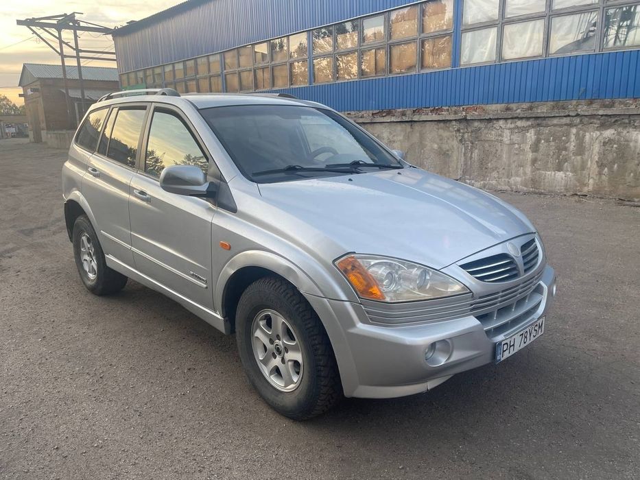 SsangYong Kyron( Ссаньянг Кайрон)2007 рік 2,0 Дизель Механіка Повний привід 4Х4 гарний джип