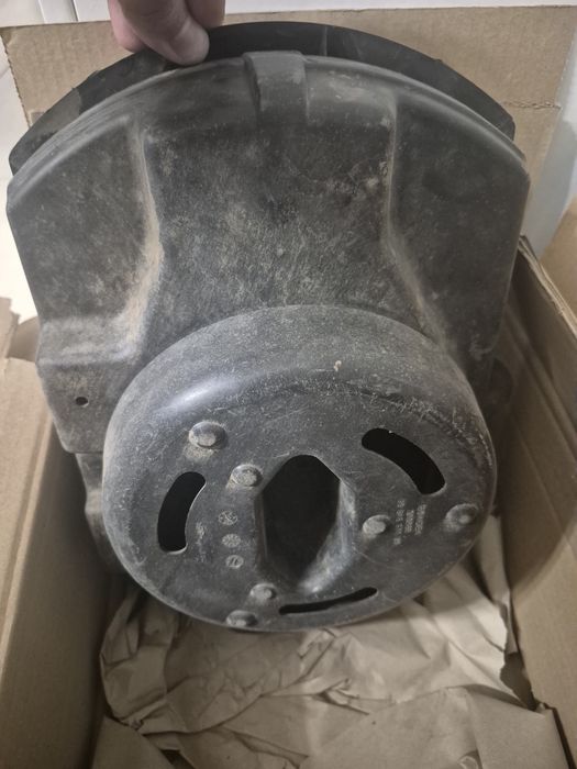 Caixa mais macaco peugeot 308 sw T7