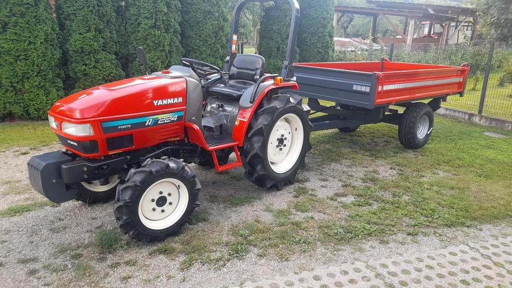 Przyczepa jednoosiową rolnicza