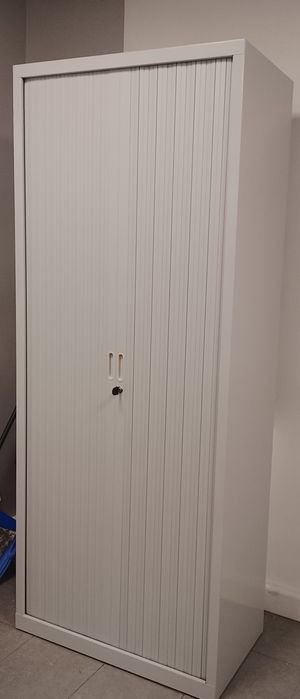 Vendo Armário Metálico