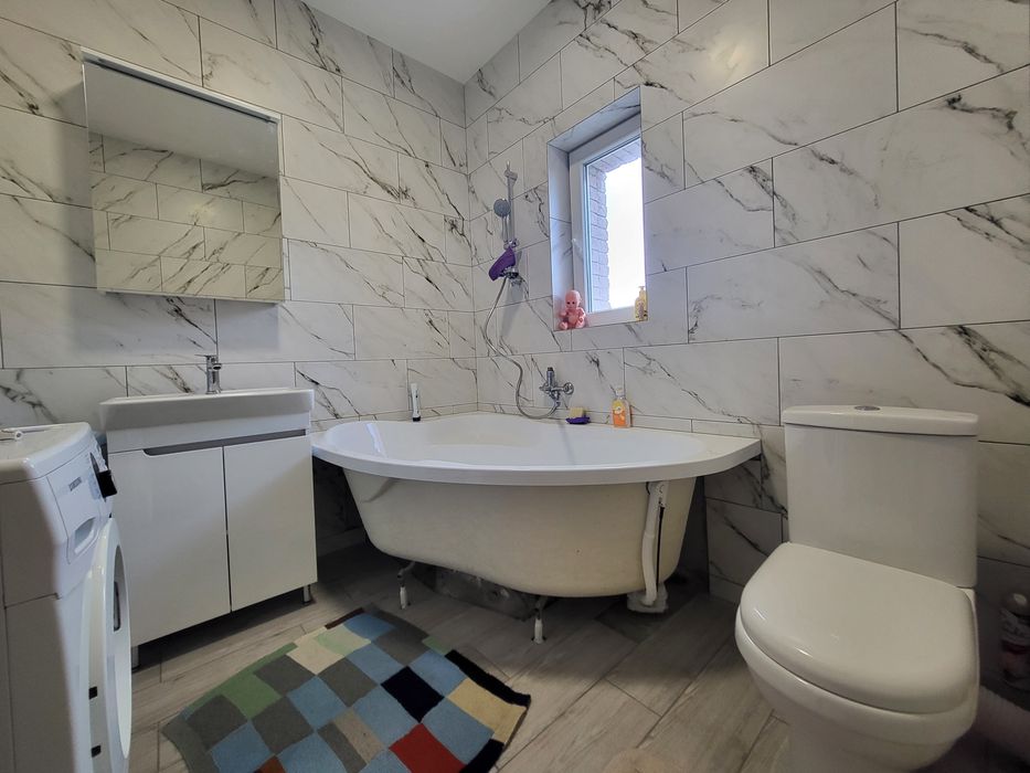 Продам будинок з банькою, доглянута ділянка!