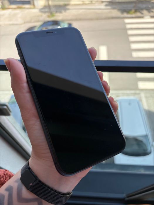 iPhone 11 Black 128GB