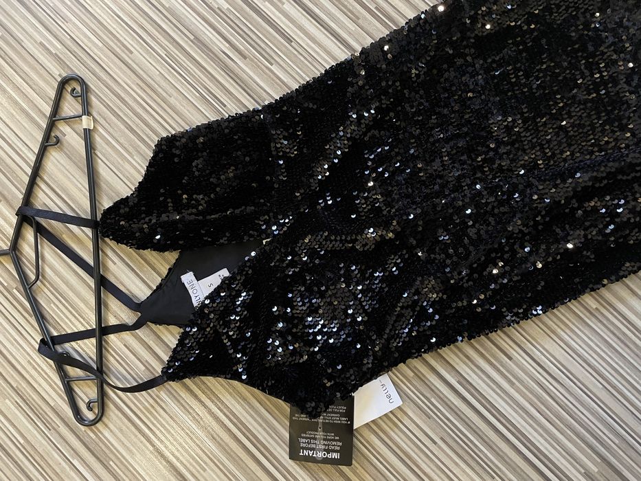 Sukienka mała czarna S cekinowa