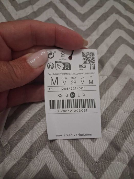 Saia midi BOHO Stradivarius