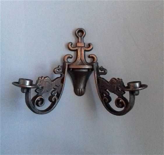 Вінтажний металевий підсвічник