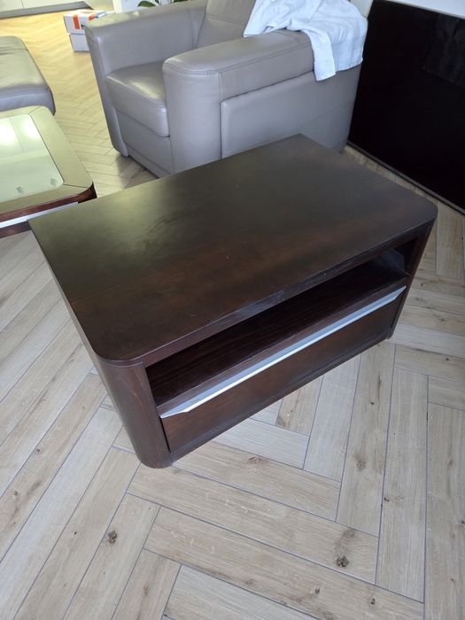 Komplet eleganckich mebli salonowych – Kolekcja KLOSE