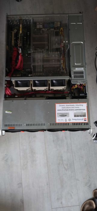 Serwer Supermicro SC825TQ-R720LPB