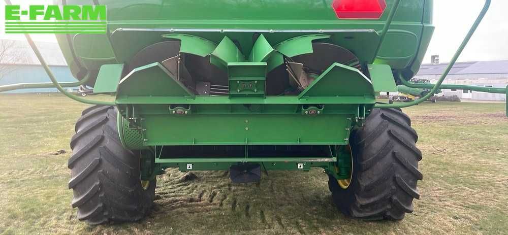 John Deere S 785