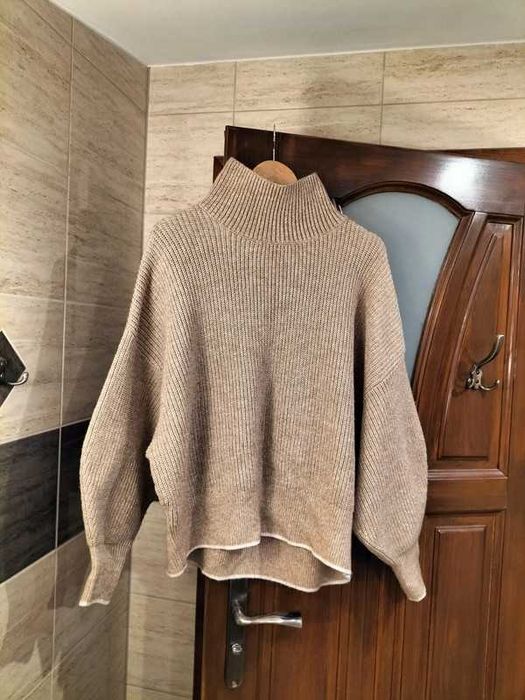 Ciepły sweter ala nietoperz dzianina nude szerokie rękawy bufiaste h&m