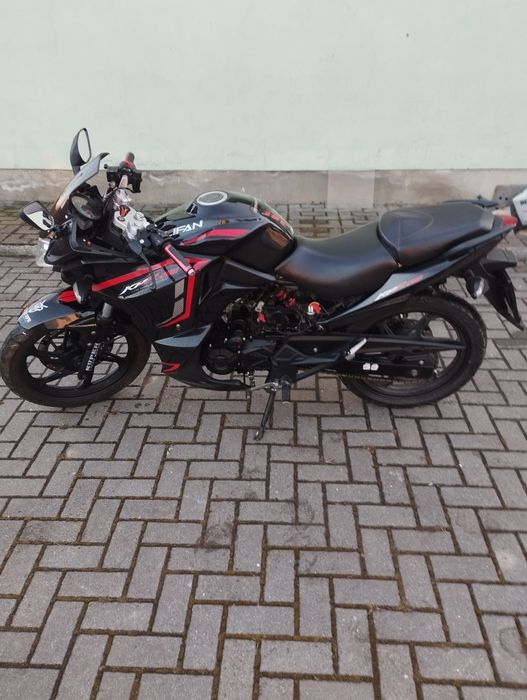 Продам ліфан кпр 200