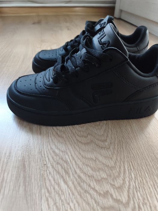 Sprzedam buty Fila rozmiar 39