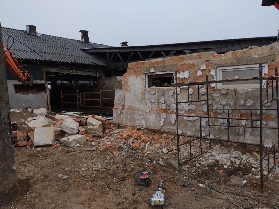 Posadzki przemysłowe kucie przygotowanie