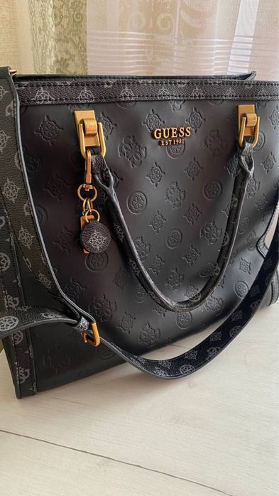 Сумка Guess оригинал