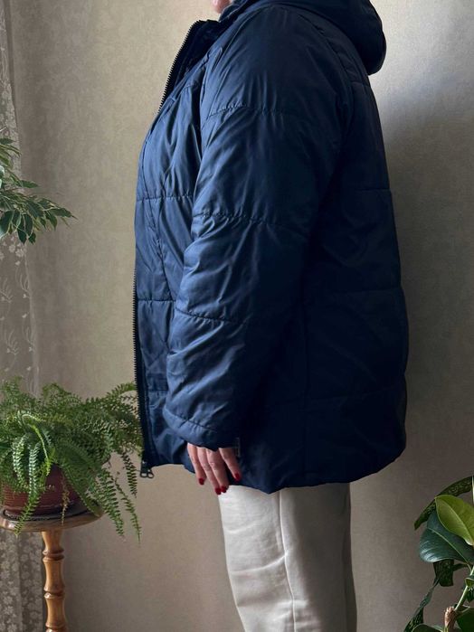 Куртка женская размер 58-62