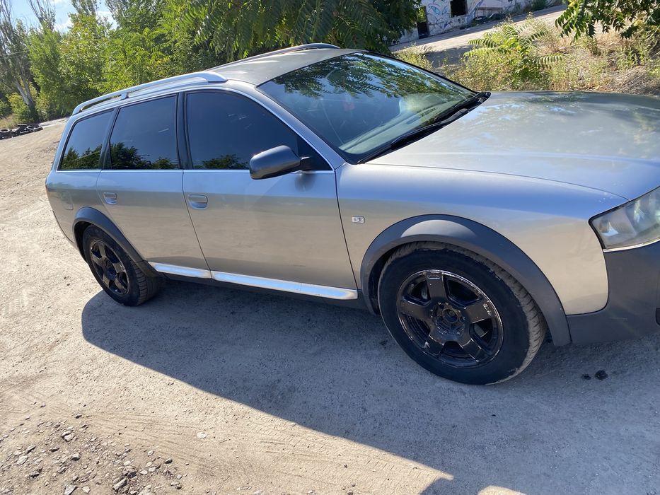 Audi A6 C5 Allroad / 2.5 AKE / automat ZF