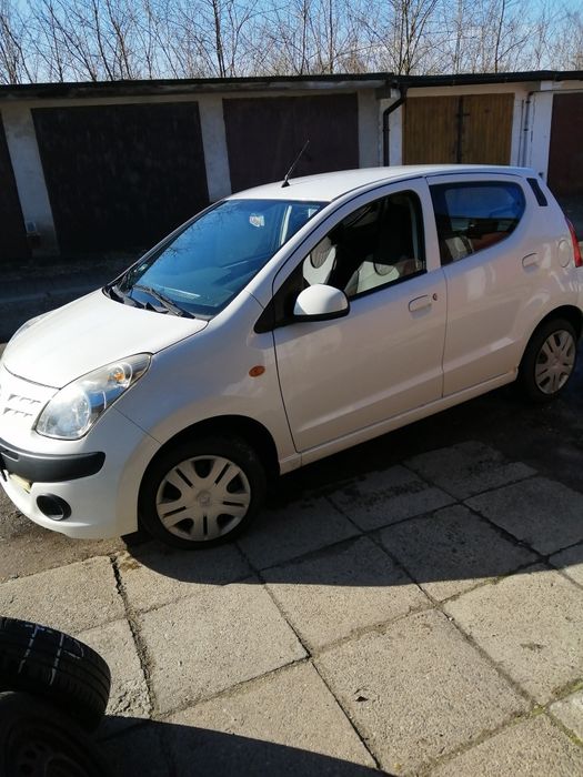 Nissan Pixo acenta