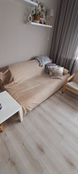 kanapa z pojemnikiem